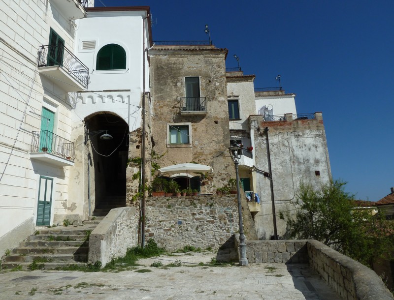 Castellabate borgo medievale