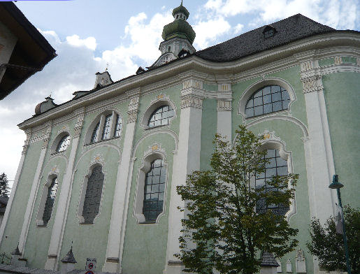 Facciata laterale della Chiesa_Parrocchiale di Dobbiaco