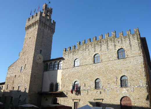 Arezzo: Palazzo Comunale e Torre del Comune