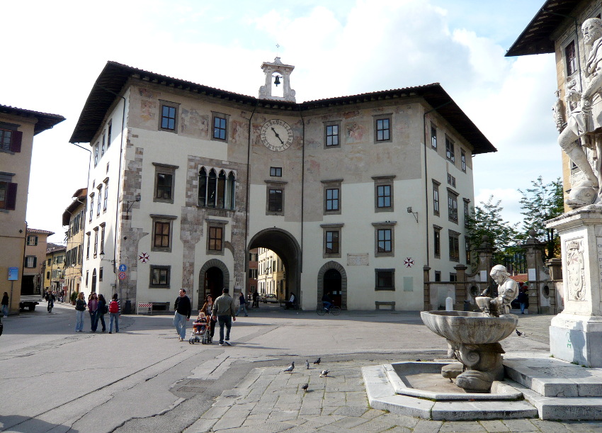 Pisa foto Palazzo dell'Orologio