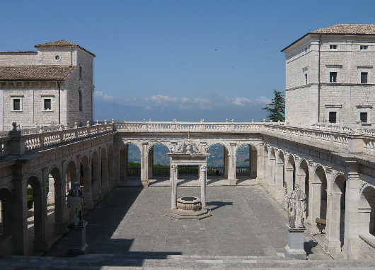 Loggia del Paradiso dell'Abbazia di Montecassino