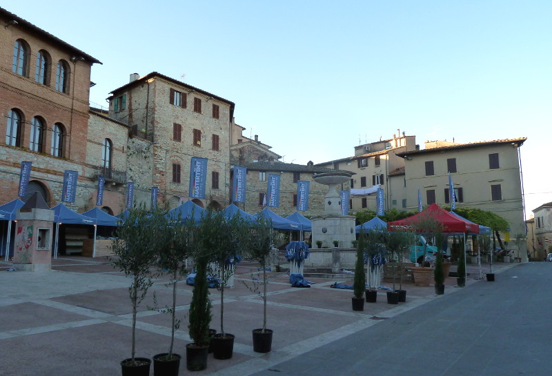 Castelnuovo Berardenga Piazza Marconi