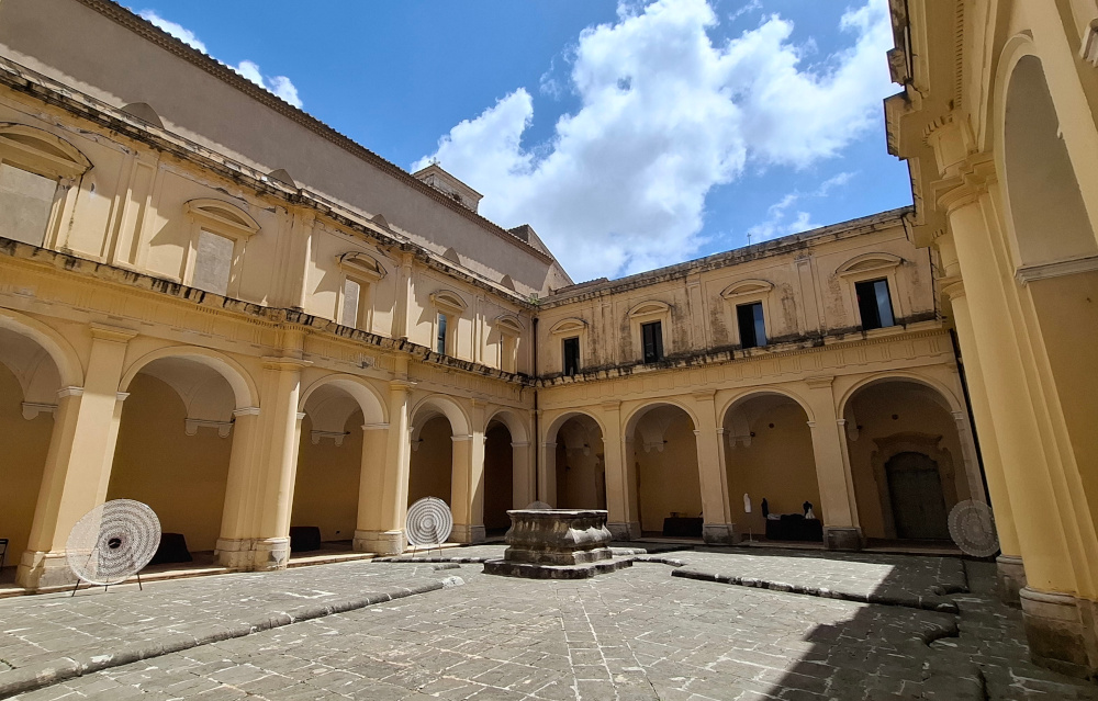 Eboli cortile del Convento di San Francesco