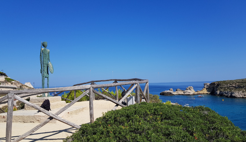 Isole Tremiti la statua del guerriero di Diomedee