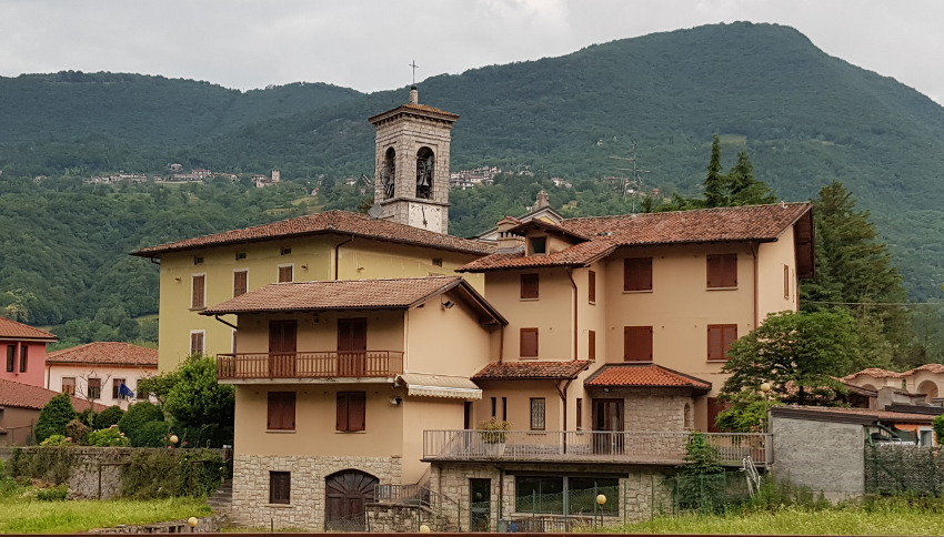 Monasterolo del Castello borgo