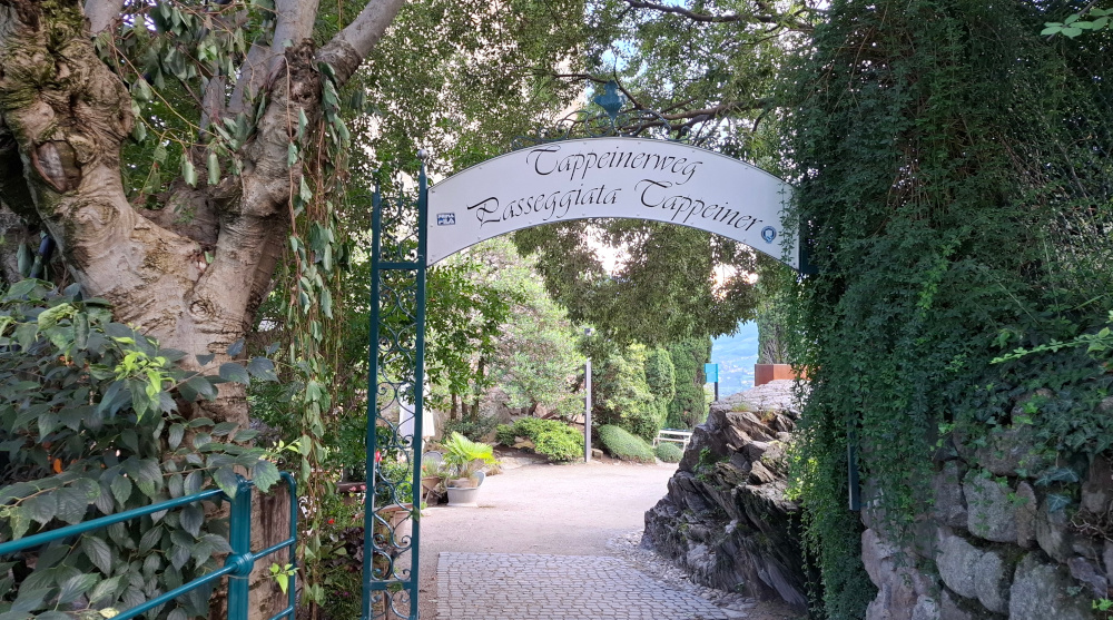 Ingresso alla Passeggiata Tappeiner di Merano