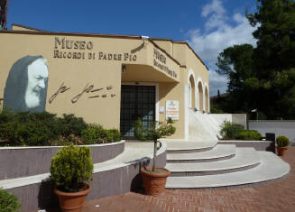 Museo di Padre_Pio e centro accoglienza pellegrini
