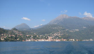 Veduta di Menaggio dal Lago di Como