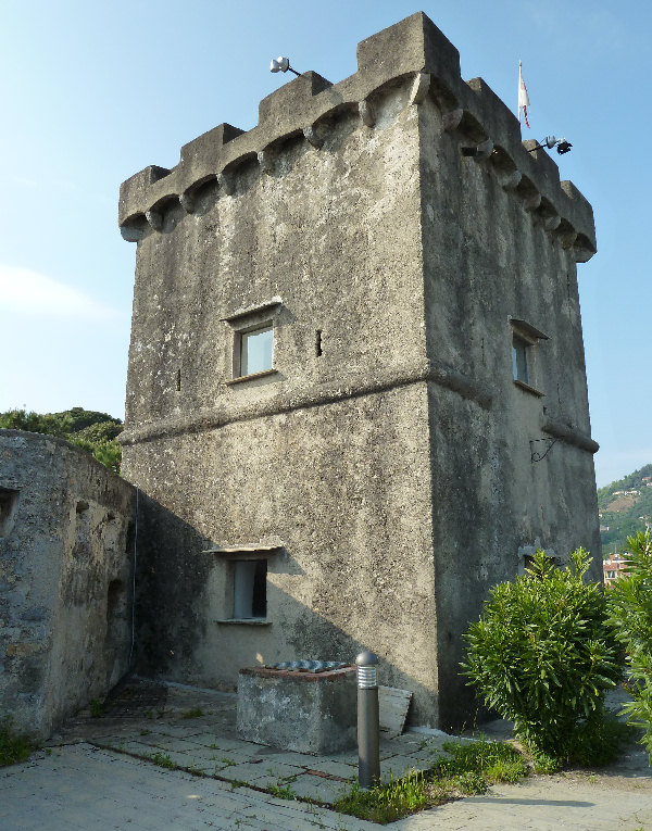 Castello di San_Terenzo