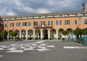Levanto: Piazza_Cavour palazzo_comunale