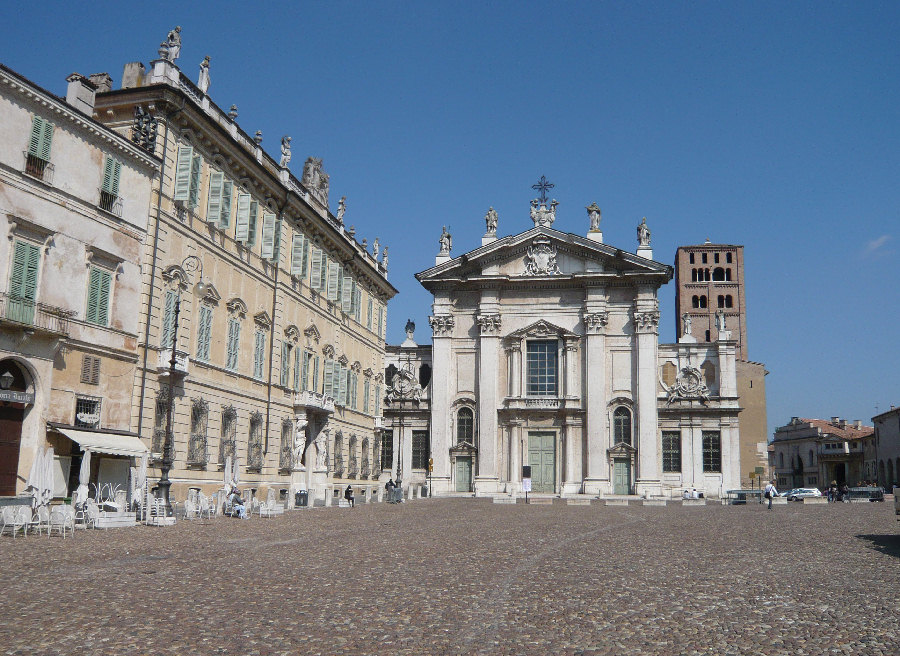 Piazza_Sordello