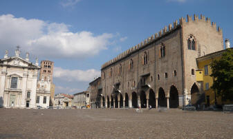 Palazzo_Ducale_di_Mantova