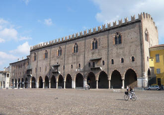 Palazzo_Ducale_di_Mantova