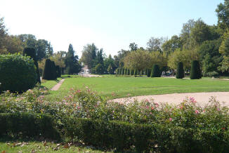 Foto della Piazza_Virgiliana di Mantova