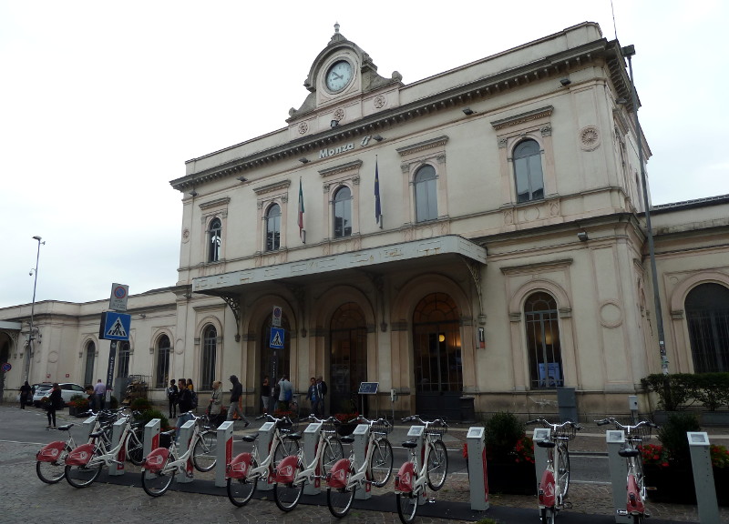 stazine ferroviaria di Monza