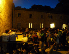 Cena all'aperto al cammina_Molise