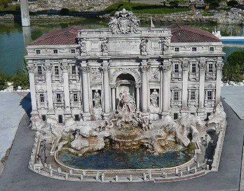 Fontana di Trevi a Roma in miniatura