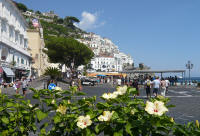 Amalfi Piazza Flavio Gioia