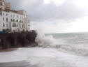 Mareggiata in Marina Grande ad Amalfi