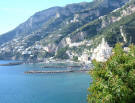 Veduta di Amalfi e costiera da Atrani