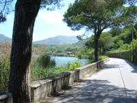 Lungolago del Lago d'Averno