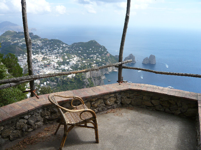 Veduta di Capri dal Eremo_di_Cetrella