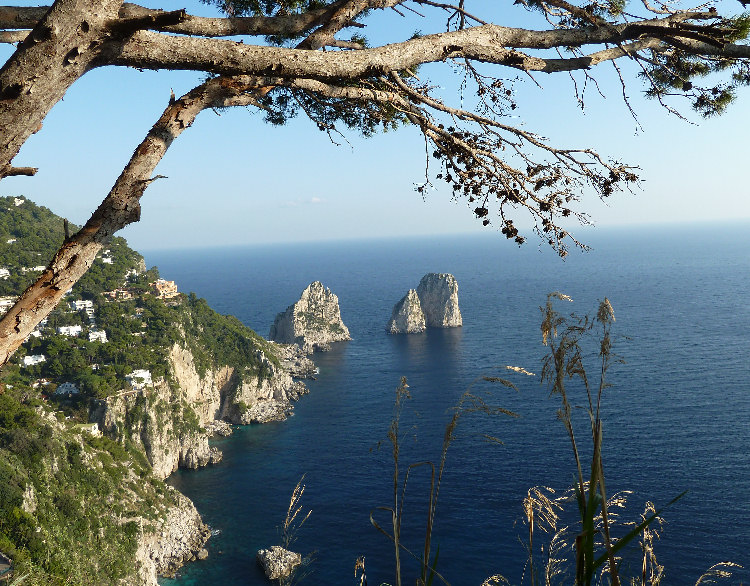 Faraglioni d Capri