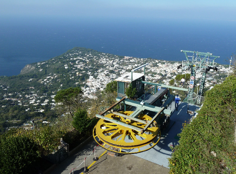 Seggiovia per il Monte Solaro