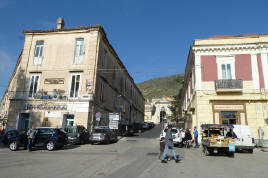 San_Leucio Piazza della Seta