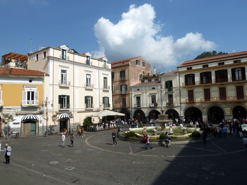 Cava dei Tirreni Piazza Duomo