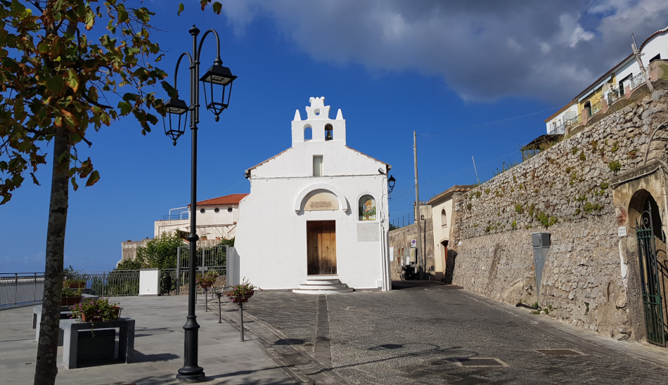 Piazza Olmo Conca_dei_Marini