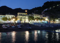 Minori by night