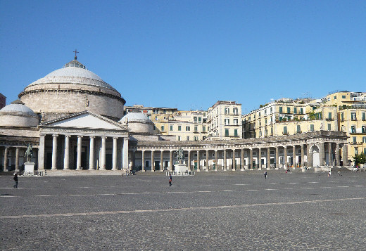 Piazza del Plebiscito di Napoli