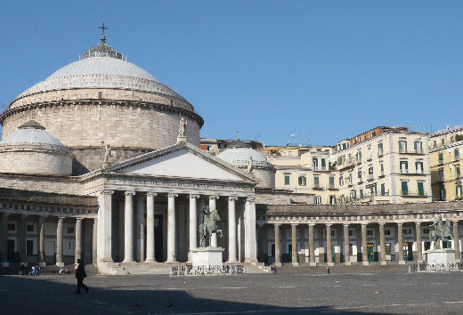 Piazza del Plebiscito di Napoli