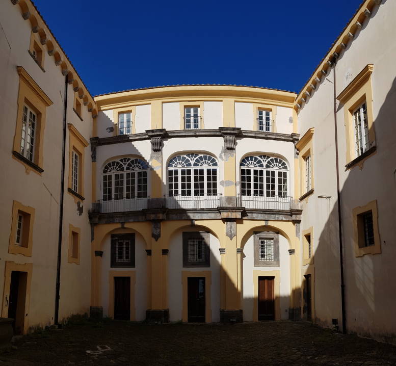 Cortile interno Palazzo del Principe Ottaviano