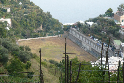 Campo di calcio di Montepertuso