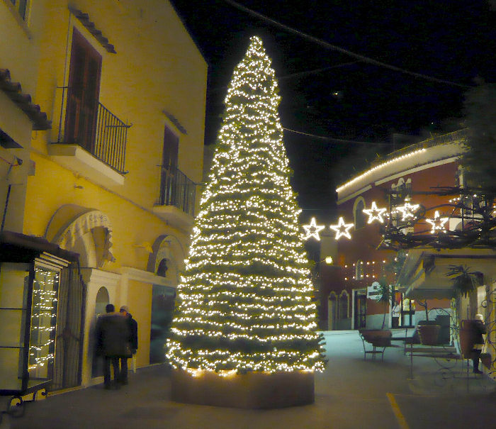 Natale in Piazza dei Mulini