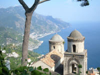 Santuario di San Cosimo e Damiano vista da Villa Rufolo