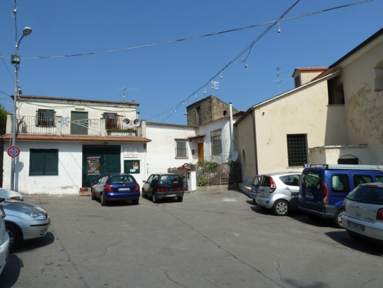 Montechiaro piazzetta