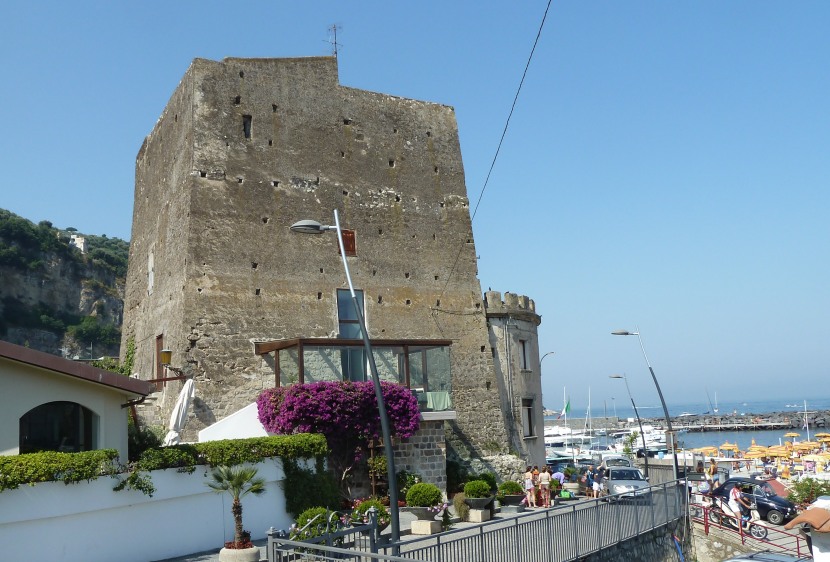 Torre saracena di Seiano