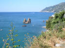 Piccoli faraglioni in Marina di Vietri