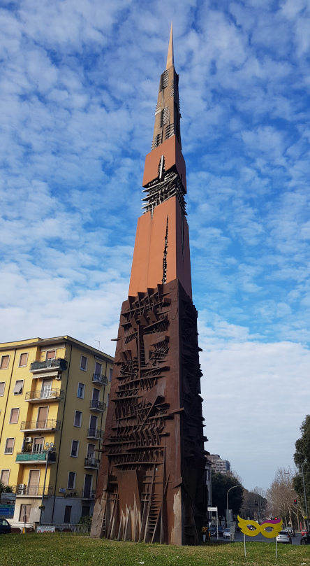 Terni Lancia di luce Arnaldo Pomodoro