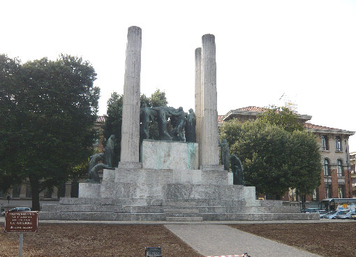 Monumento ai caduti di tutte le guerre