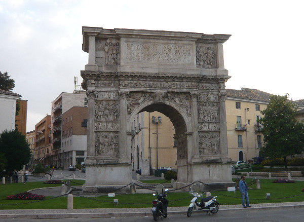 Arco di Benevento