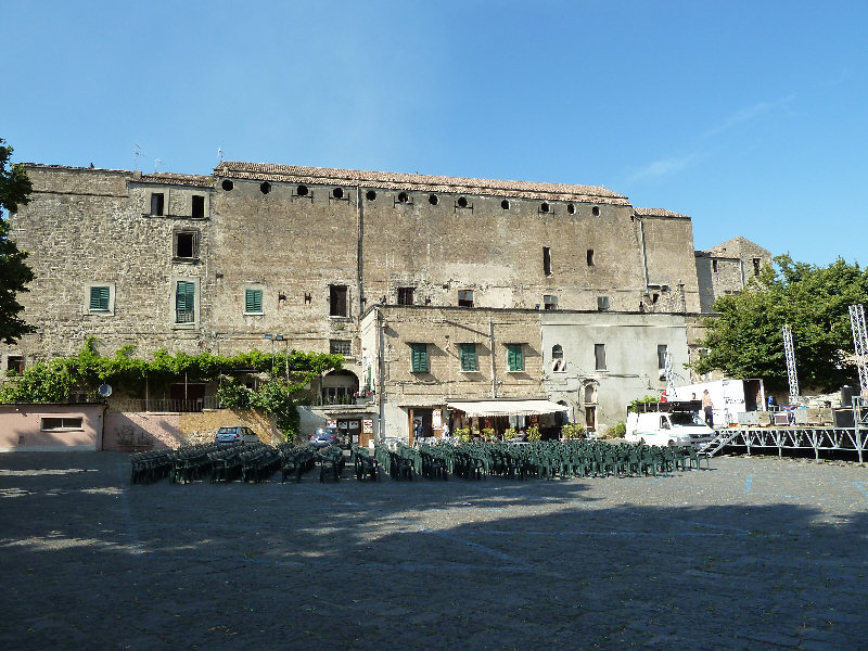 Sant'Agata_dei_Goti Castello e Piazza Tiziano_Della_Ratta