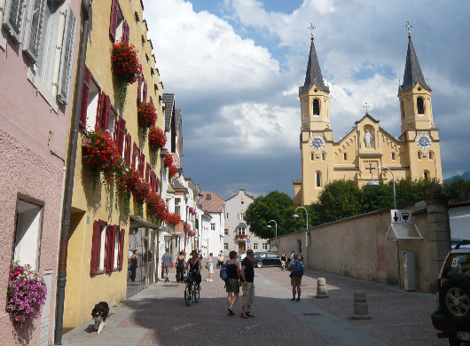 Brunico: Chiesa Parrocchiale