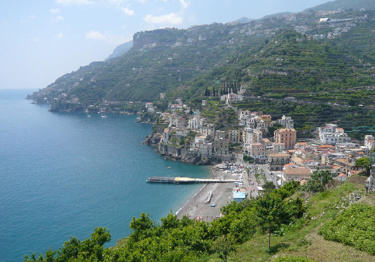 Minori vista dal sentiero dei limoni