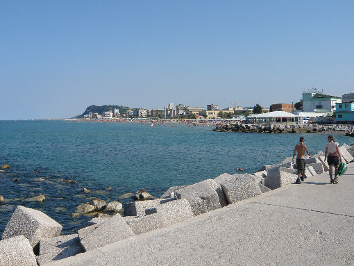 Molo di Levante di Pesaro