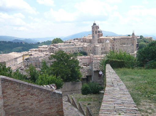 Urbino vista dalla Fortezza Albornoz