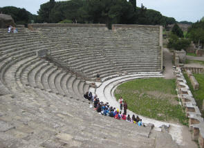 Teatro_di_Ostia_Antica